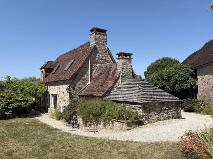 Image No.15-3 Bed Farmhouse for sale