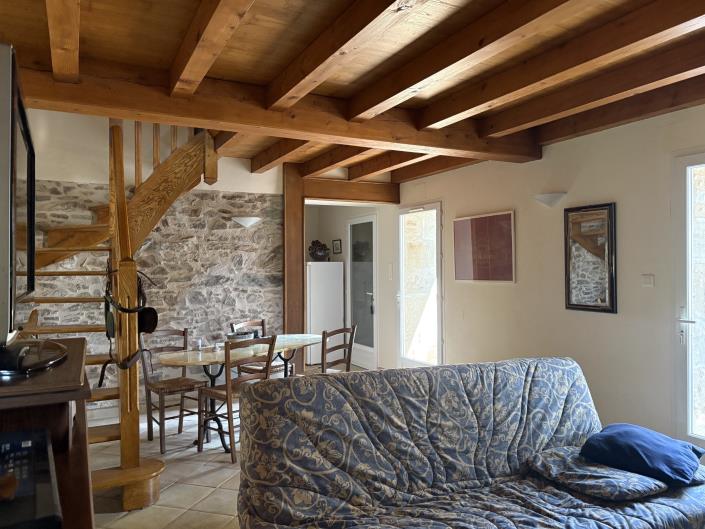 Image No.12-3 Bed Farmhouse for sale