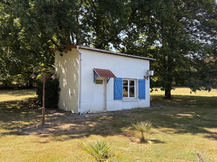 Image No.22-5 Bed Country Property for sale