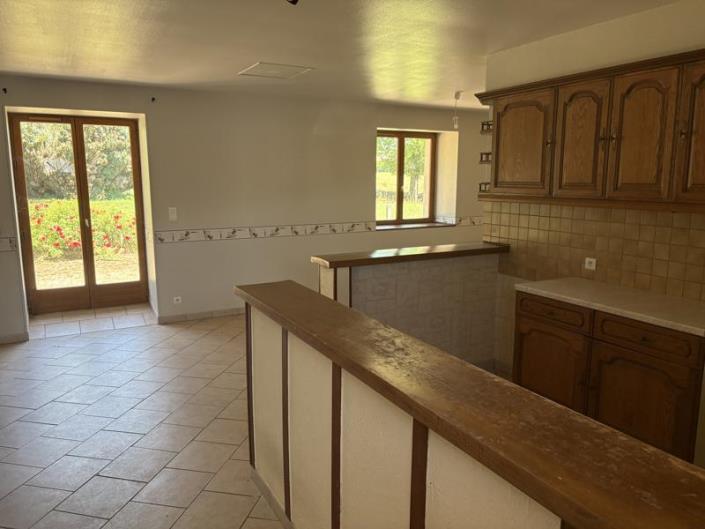 Image No.24-3 Bed Country Property for sale