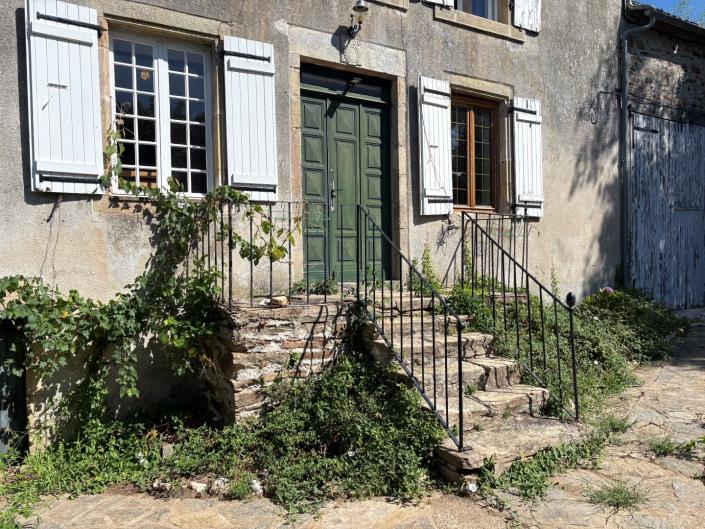 Image No.3-4 Bed Village House for sale