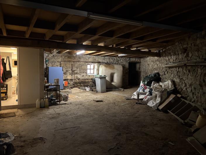 Image No.15-2 Bed House for sale