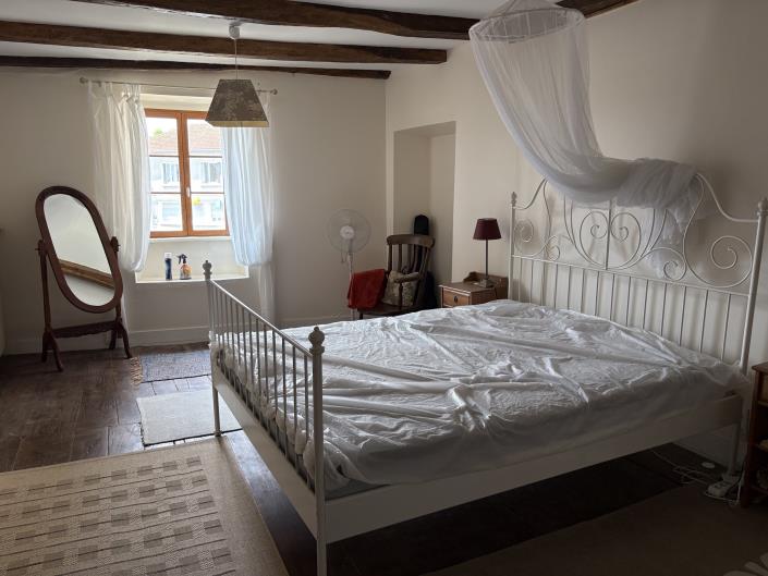 Image No.17-2 Bed House for sale