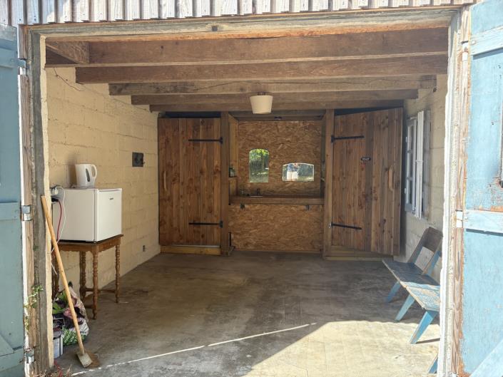 Image No.15-3 Bed Farmhouse for sale