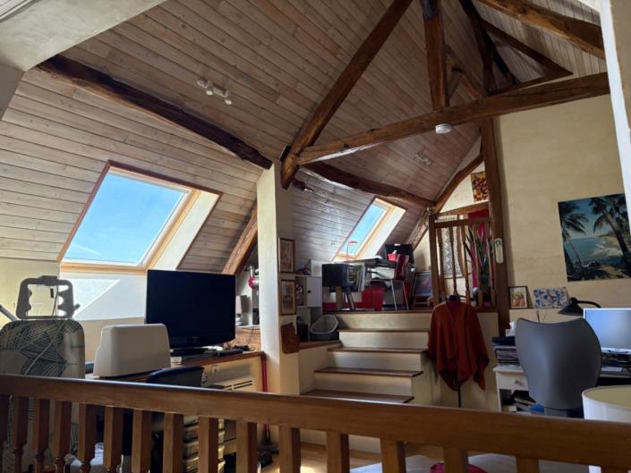 Image No.27-4 Bed Country Property for sale