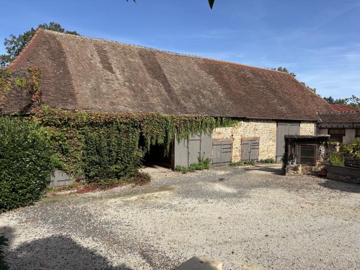 Image No.30-3 Bed Country Property for sale