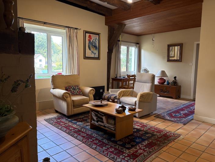Image No.7-4 Bed Country House for sale