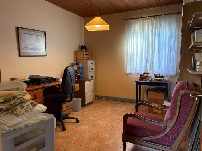 Image No.12-4 Bed Country House for sale