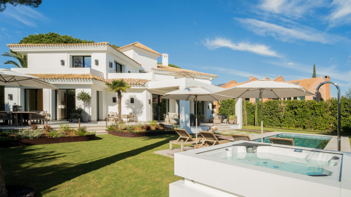 Image No.2-5 Bed Villa for sale