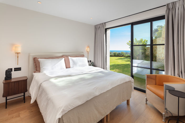 Image No.10-6 Bed Villa for sale