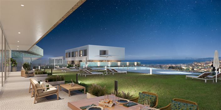Image No.1-Propriété de 4 chambres à vendre à Estepona