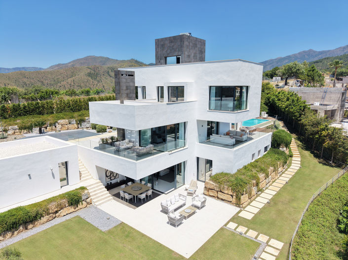 Image No.42-5 Bed Villa for sale
