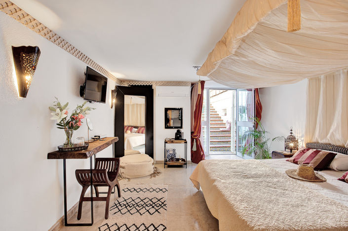 Image No.19-6 Bed Villa for sale