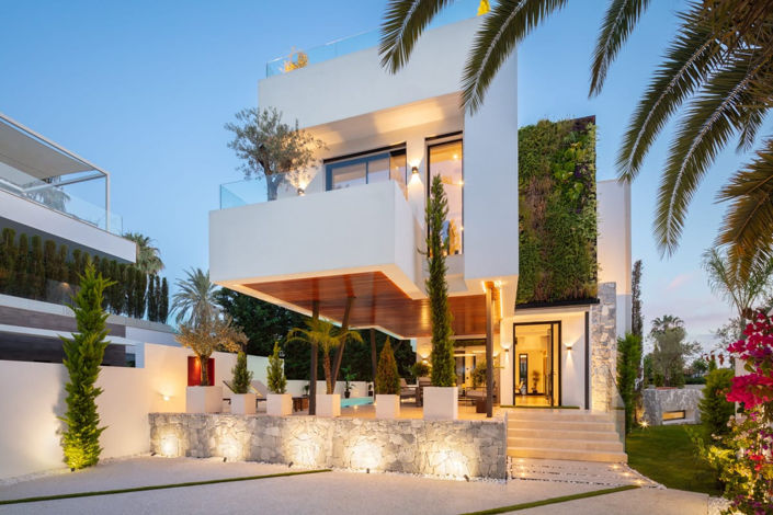 Image No.1-Villa de 5 chambres à vendre à Marbella