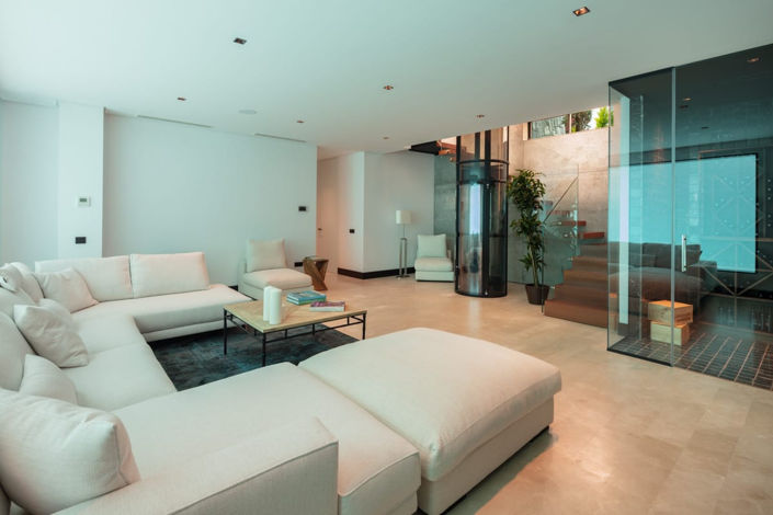 Image No.9-5 Bed Villa for sale