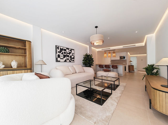 Image No.1-3 Bed Property for sale