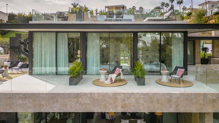 Image No.2-6 Bed Villa for sale