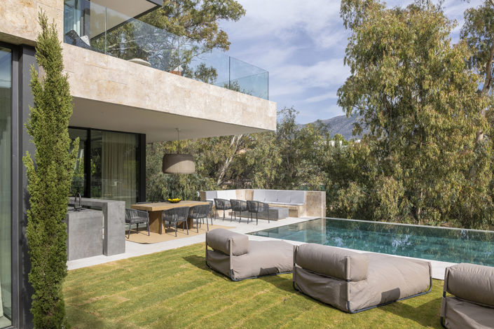 Image No.9-6 Bed Villa for sale