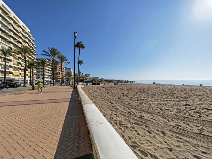 Image No.24-5 Bed Apartment for sale