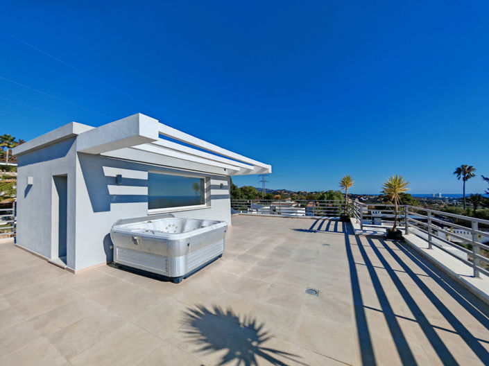 Image No.7-6 Bed Villa for sale