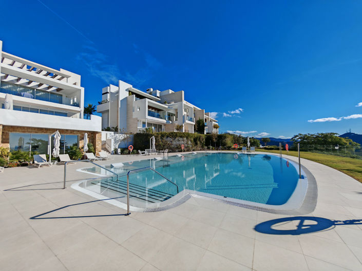 Image No.1-3 Bed Apartment for sale