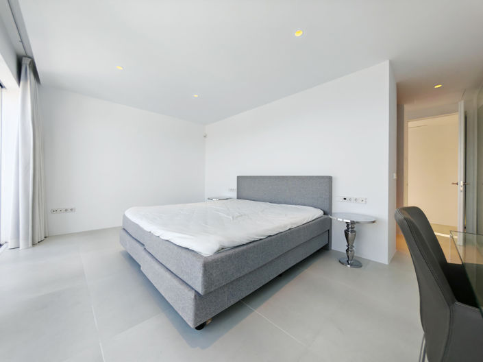 Image No.18-6 Bed Villa for sale