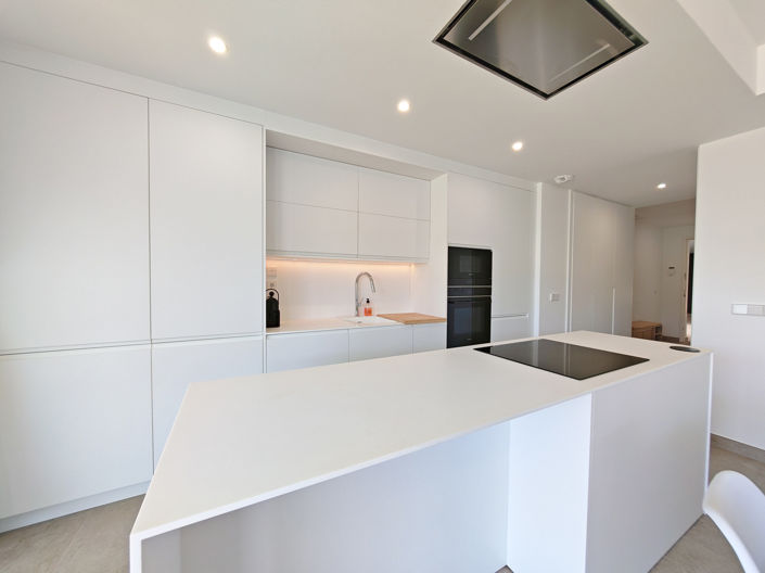 Image No.6-2 Bed Property for sale
