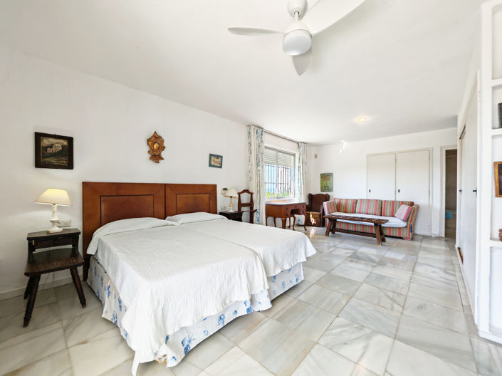 Image No.16-4 Bed Villa for sale