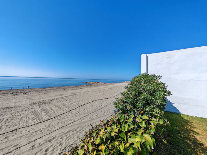 Image No.26-4 Bed Villa for sale