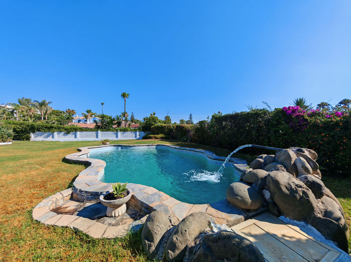 Image No.28-4 Bed Villa for sale