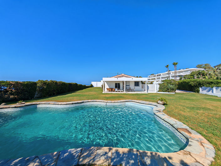Image No.29-4 Bed Villa for sale