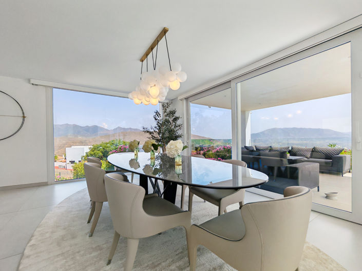 Image No.4-4 Bed Villa for sale