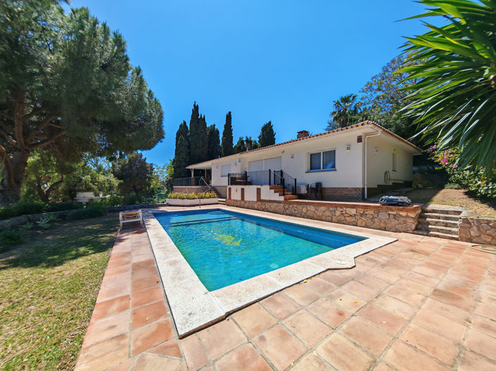 Image No.15-5 Bed Villa for sale