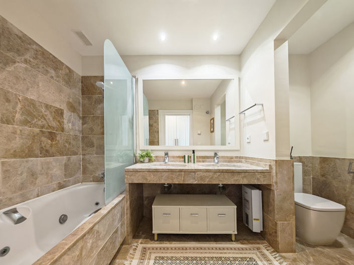 Image No.18-3 Bed Duplex for sale