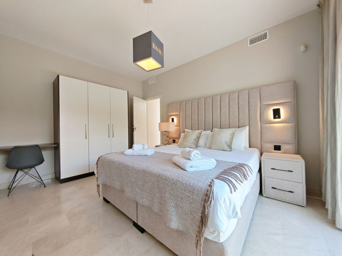 Image No.15-3 Bed Villa for sale