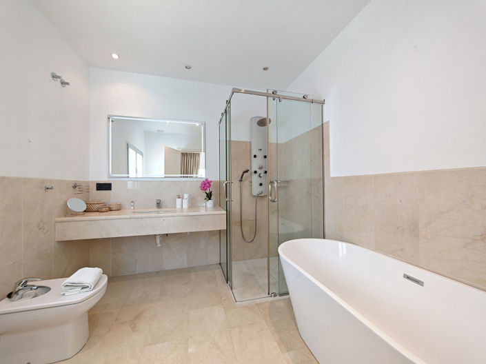 Image No.20-3 Bed Villa for sale
