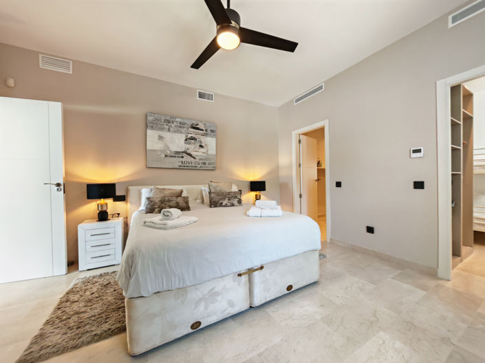Image No.21-3 Bed Villa for sale