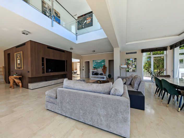 Image No.8-3 Bed Villa for sale