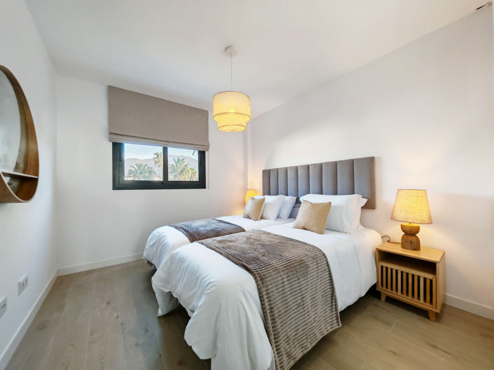Image No.14-4 Bed Property for sale