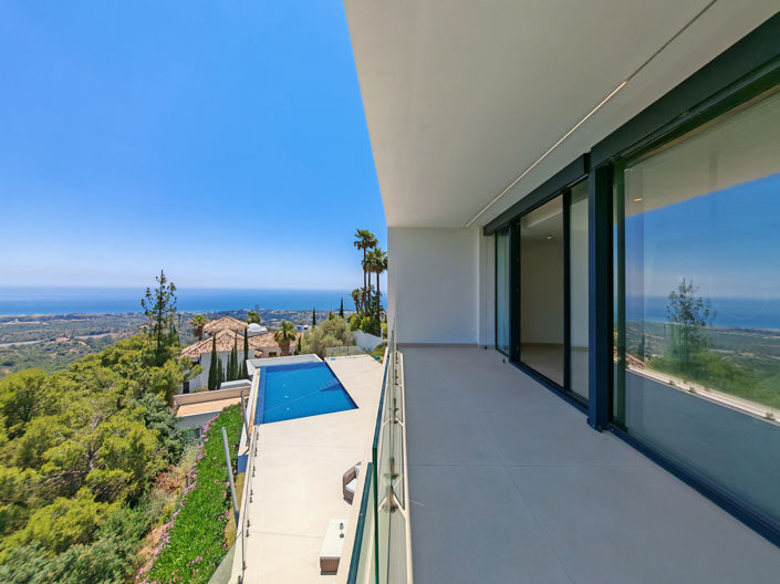 Image No.17-4 Bed Villa for sale