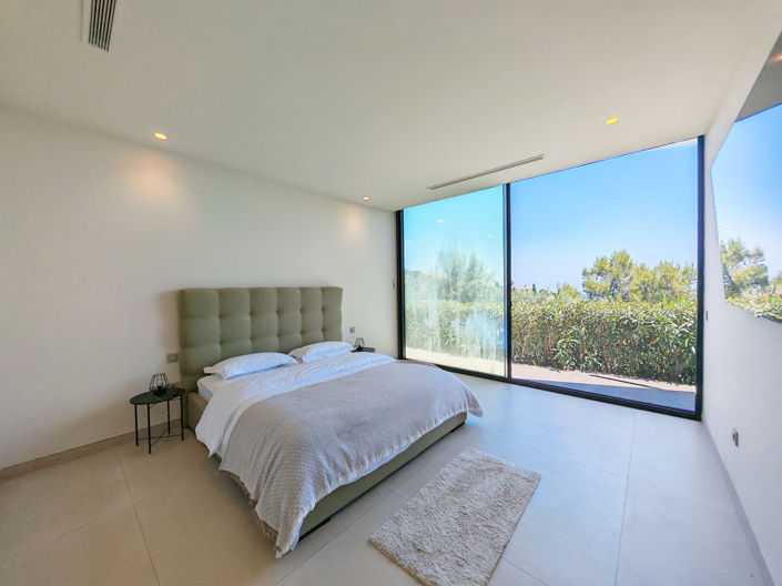 Image No.20-4 Bed Villa for sale