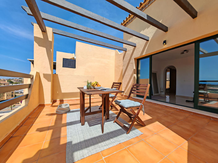 Image No.6-3 Bed Property for sale