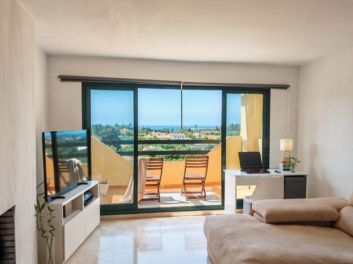 Image No.8-3 Bed Property for sale