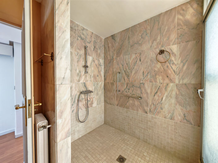 Image No.12-4 Bed Villa for sale