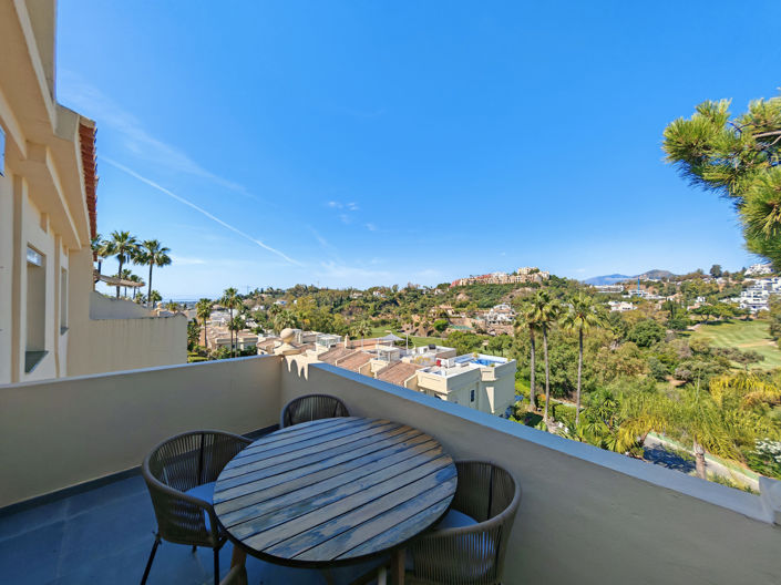 Image No.7-2 Bed Property for sale