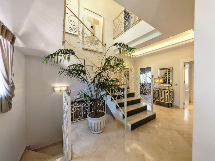Image No.11-4 Bed Villa for sale