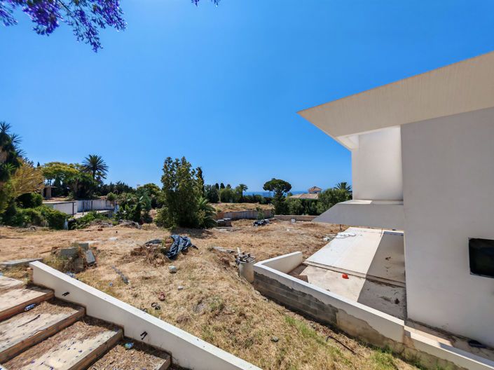 Image No.7-6 Bed Villa for sale