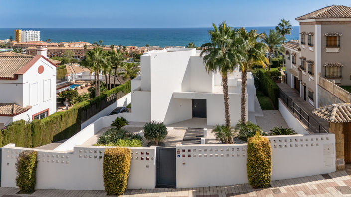 Image No.28-4 Bed Villa for sale