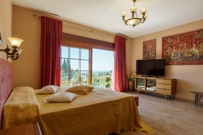 Image No.13-6 Bed Villa for sale