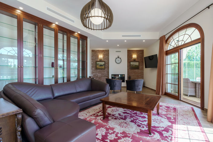 Image No.4-6 Bed Villa for sale